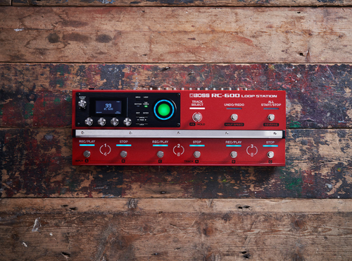 BOSS RC-600 | Pedaleira de Loop
