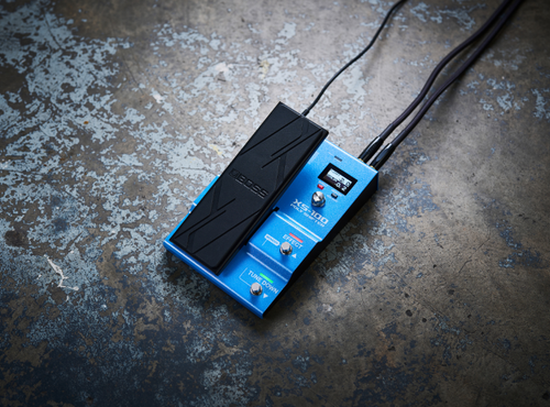 BOSS XS-100 Poly Shifter | Pedal com Efeito de Mudança de Tom, Oitavas e Pedal de Expressão