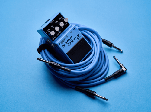 BOSS BIC-10A-BU | Cabo para Instrumento P10 x P10 em L de 3 Metros na Cor Azul