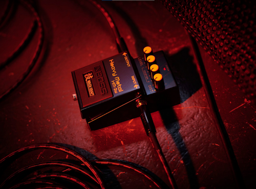 BOSS HM-2W | Pedal de Distorção Heavy Metal Waza Craft