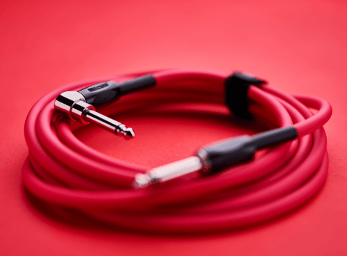 BOSS BIC-10A-RD | Cabo para Instrumento P10 x P10 em L de 3 Metros na Cor Vermelho