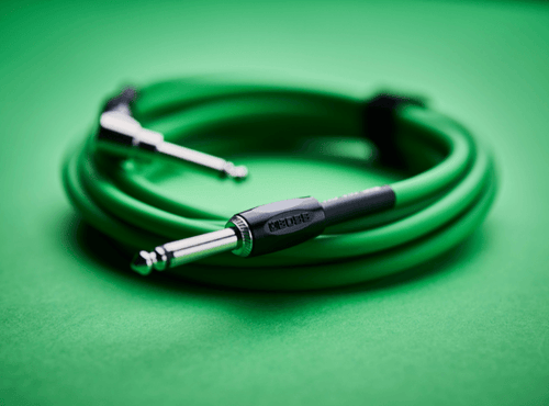 BOSS BIC-10A-GN | Cabo para Instrumento P10 x P10 em L de 3 Metros na Cor Verde