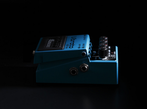 BOSS VB-2W | Pedal de modulação vibrato Waza Craft